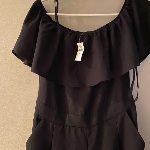 Black jumpsuit - Picture 2 of 2